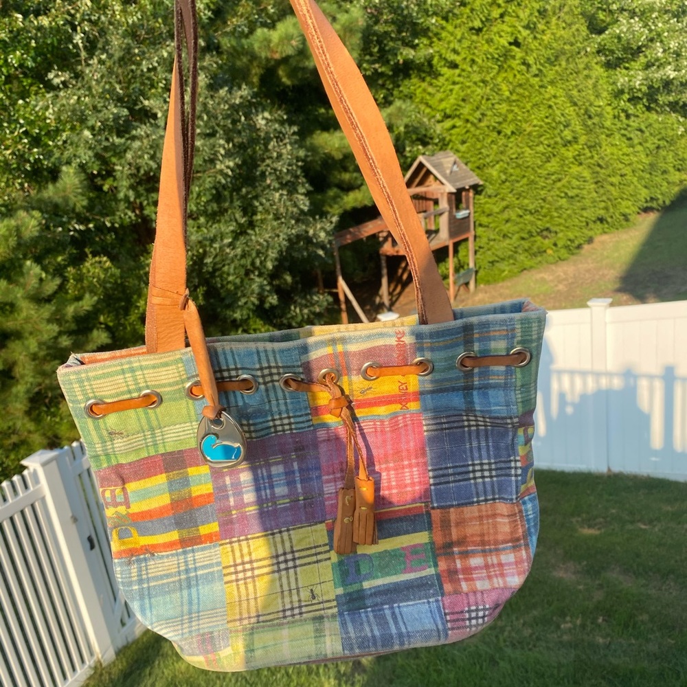 Vintage Dooney & Bourke bag in perfect condition